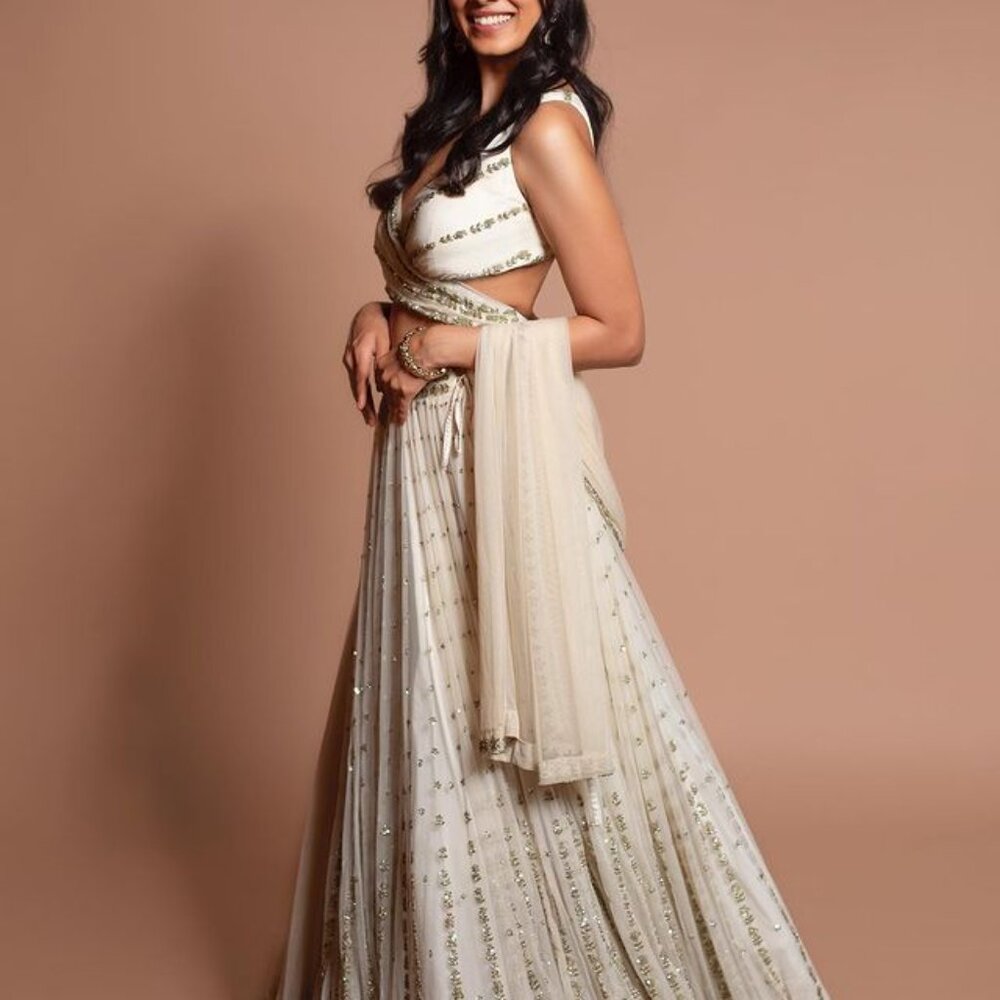 LEHNGA - Picture 7 of 7